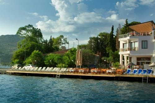 Tymnos Hotel