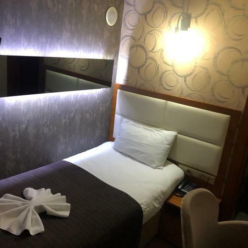 Izm?t Saray Hotel