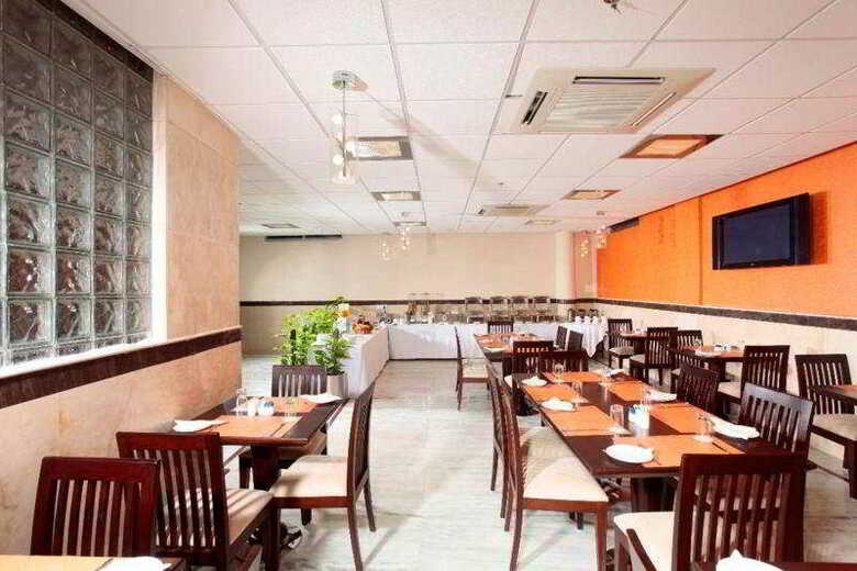 Hotel Iris Park Delhi