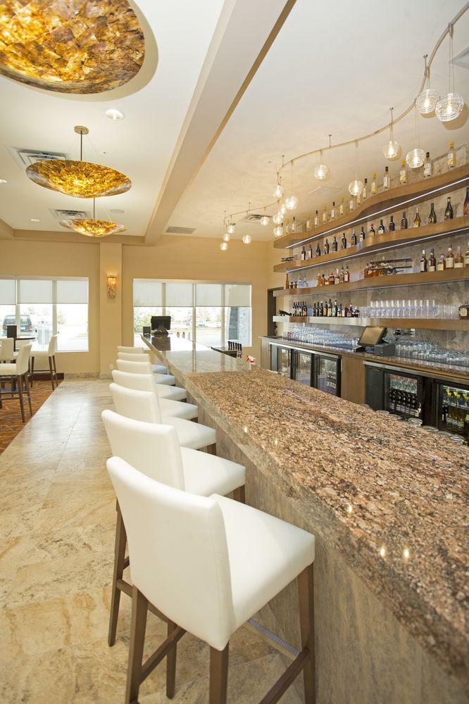 Hotel Wyndham Garden Calgary Airport