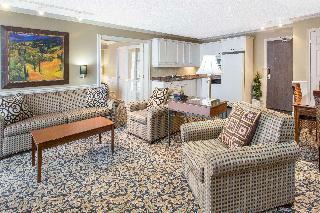 Hotel Ramada By Wyndham Cornwall