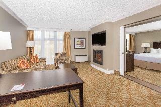 Hotel Ramada By Wyndham Cornwall