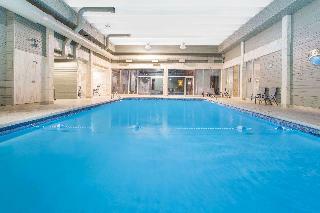 Hotel Ramada By Wyndham Cornwall