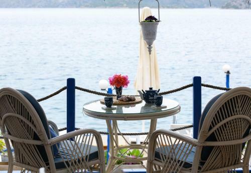 Blue Bosprina Hotel