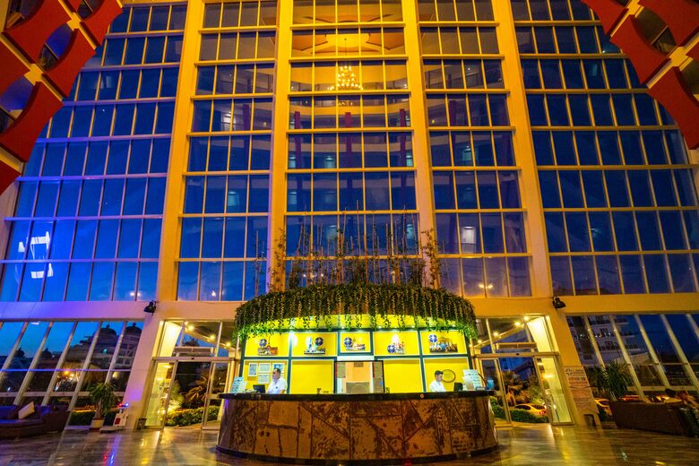 Hotel Senza The Inn Resort & Spa