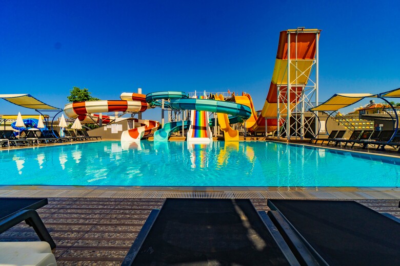 Hotel Senza The Inn Resort & Spa