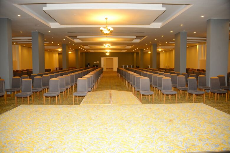 Hotel Senza The Inn Resort & Spa