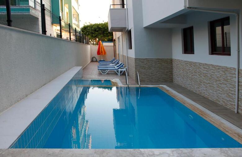 Aysev Hotel
