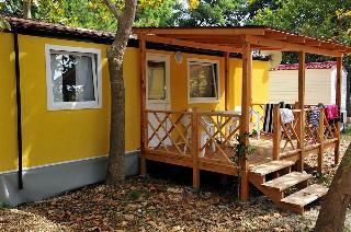 Hotel Camping Perna