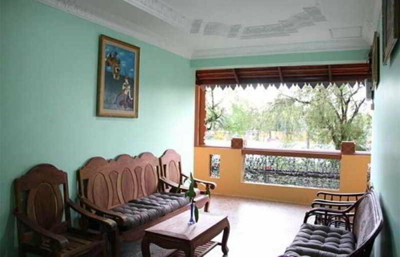 Hotel Diamond Palace