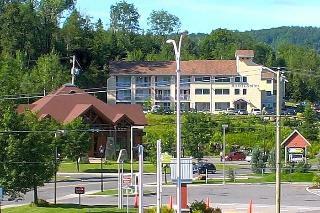 Hotel Suites Les Laurentides Saiint Sauveur
