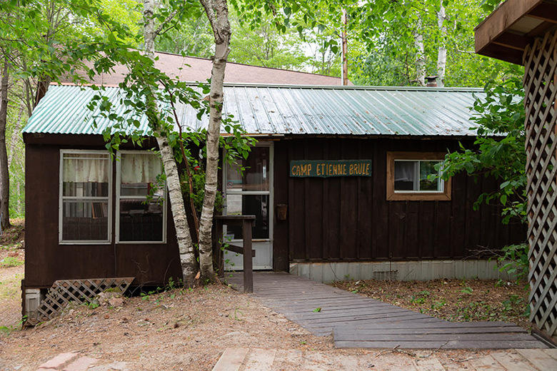 Hotel Mattawa River Cottages & Cardinal Restaurant
