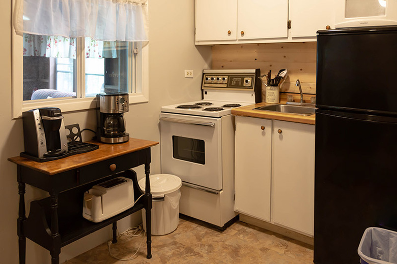 Hotel Mattawa River Cottages & Cardinal Restaurant