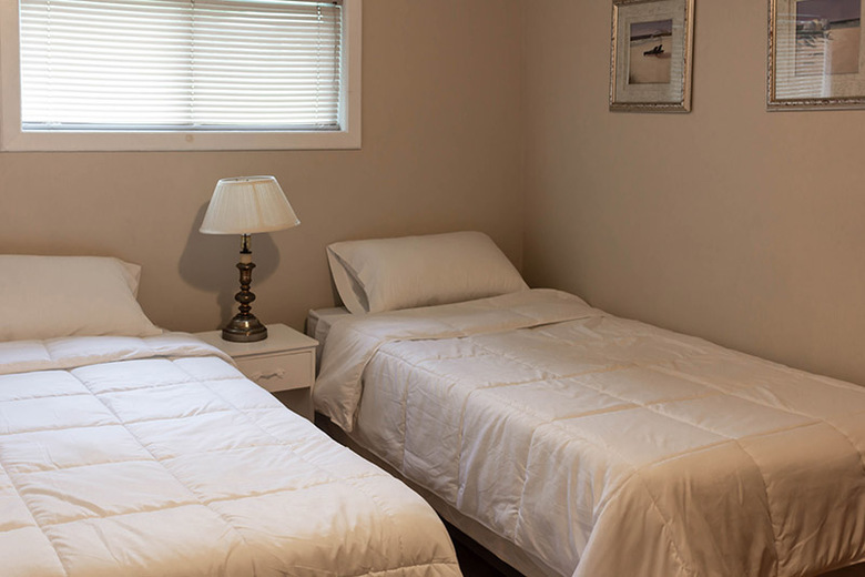 Hotel Mattawa River Cottages & Cardinal Restaurant
