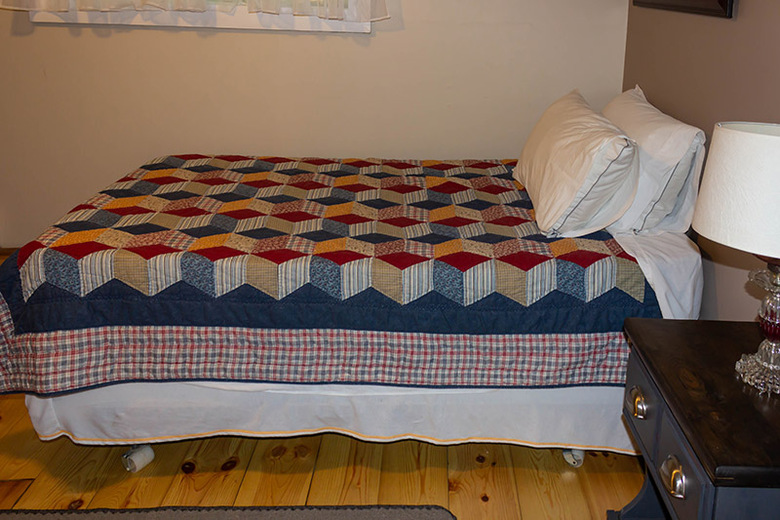 Hotel Mattawa River Cottages & Cardinal Restaurant