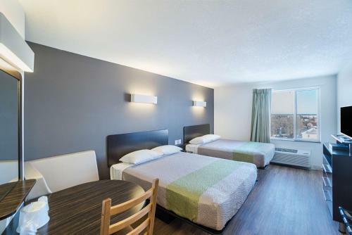 Hotel Studio 6 Bruderheim