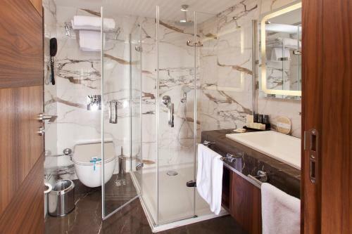 Artur Hotel