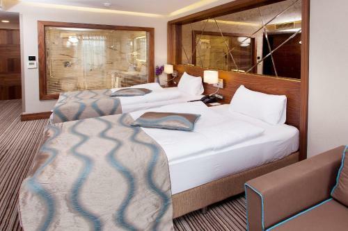Artur Hotel