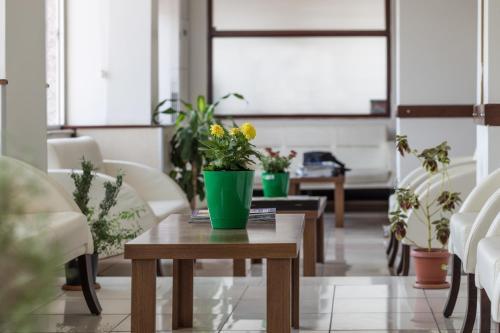 Yildirim Hotel