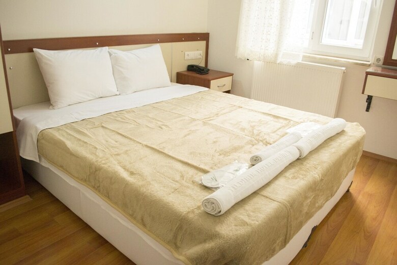 Yildirim Hotel