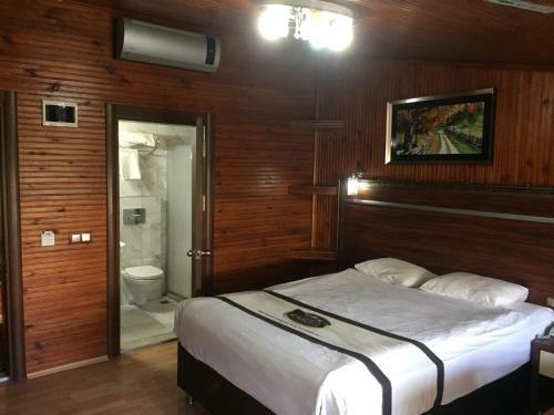 Kayzer Hotel