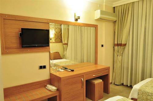 Assos Park Hotel