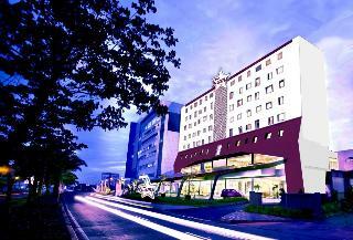 Famehotel Gading Serpong