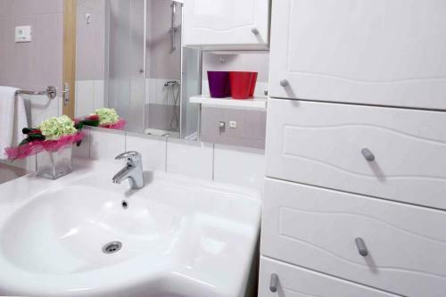 Hotel Apartments Goran