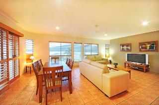 Hotel At Boathaven Bay Holiday Apartments