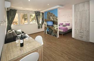 Hotel Studio Apartments 4 You In Split