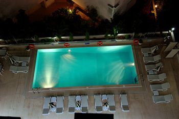 Lara Diamond Hotel