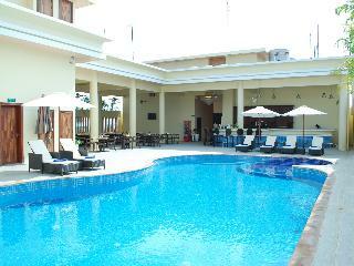 Phnom Penh Era Hotel