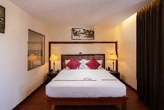 Poulo Wai Hotel And Apartment