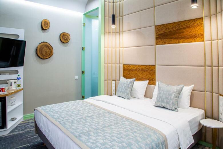 Kazzhol Park Hotel