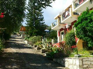 Hotel Apraos Bay