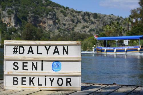 Hotel Dalyan Dostlari Evi