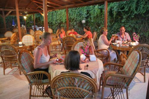 Melis Hotel