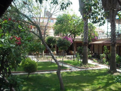 Poseidon Hotel Side