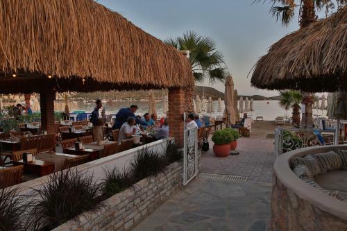 Yali Han Hotel