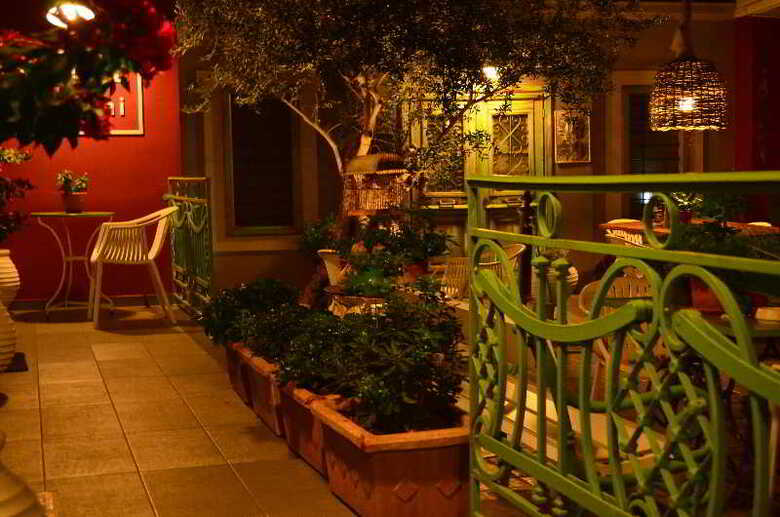 Rastoni Hotel
