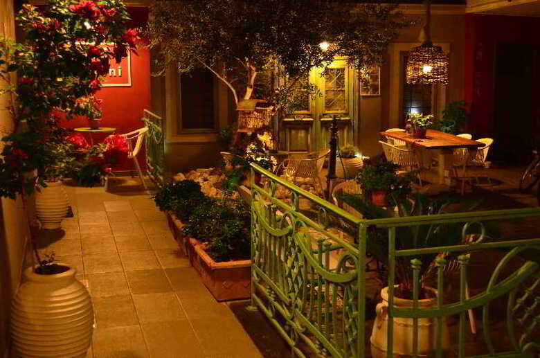 Rastoni Hotel