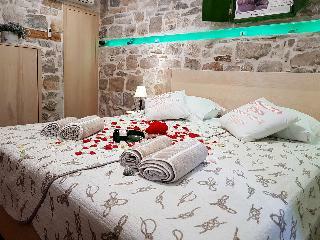Hotel Villa Nautica Stone House