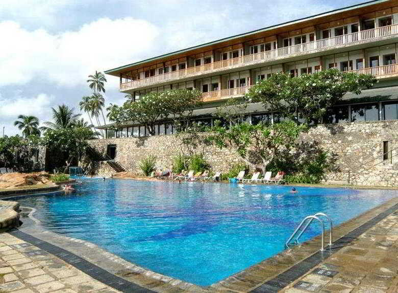 Hotel Cinnamon Bentota Beach
