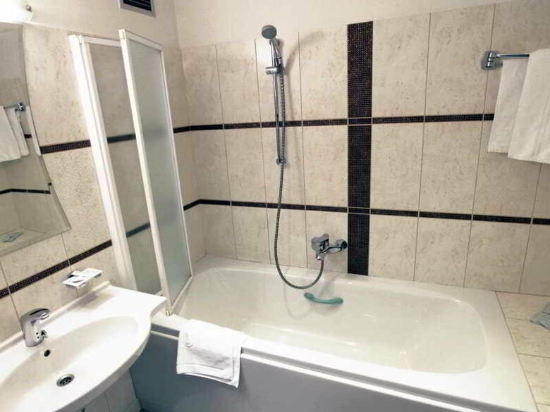 Hotel Nese Pramogu Bankas Guest House
