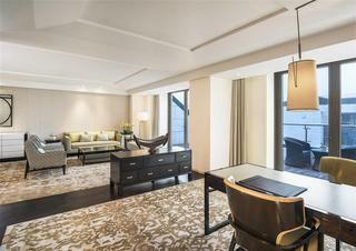 The Grand Mansion, A Luxury Collection Hotel