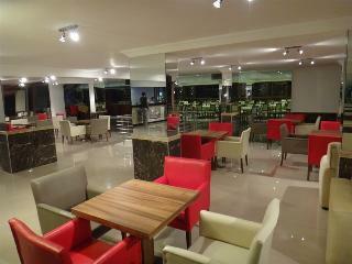 Temple Miletos Hotel