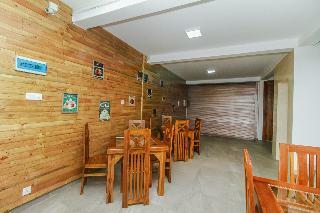 Hotel Maple Tree Residencies