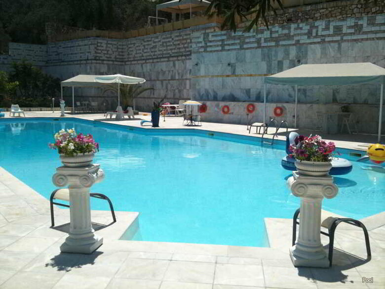 Hotel Paco's Resort & Luxury Apartments