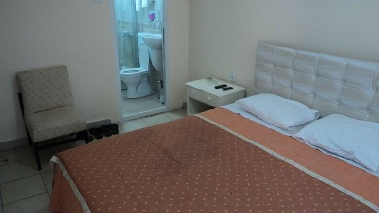 Yavuz Hotel
