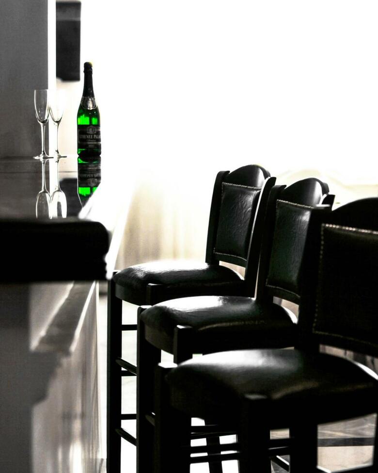Alexiou Hotel
